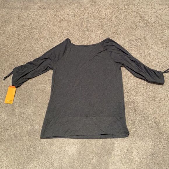 Women’s Champion Gray Top 3/4 length arms Semi Fitted Large NWT - Picture 7 of 7